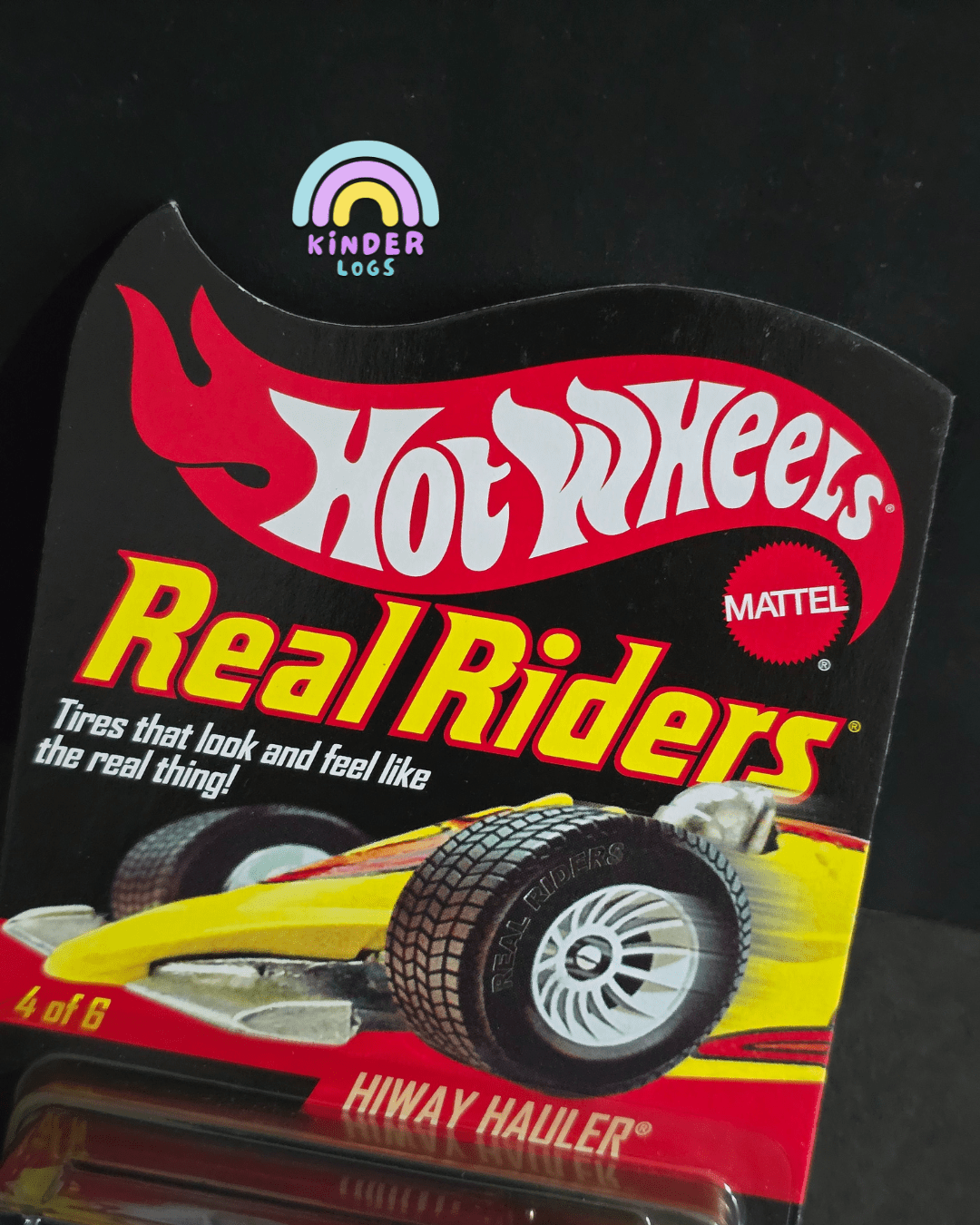Hot Wheels Real Riders Hiway Hauler - Series 7 (Imported) - Kinder Logs