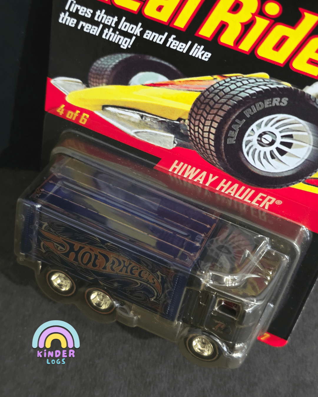 Hot Wheels Real Riders Hiway Hauler - Series 7 (Imported) - Kinder Logs