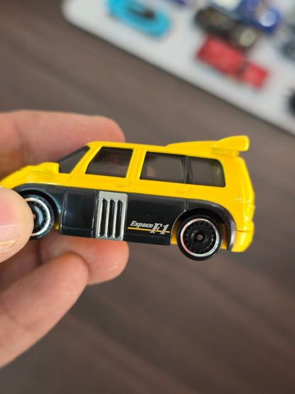 Hot Wheels Renault Espace F1 - Yellow (Uncarded) - Kinder Logs
