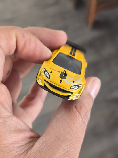Hot Wheels Renault Megane Trophy - Yellow (Uncarded - New) - Kinder Logs