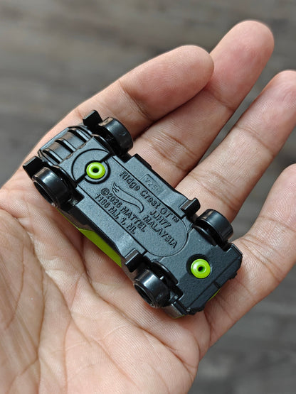 Hot Wheels Ridge Crest GT - Green (Uncarded - New) - Kinder Logs