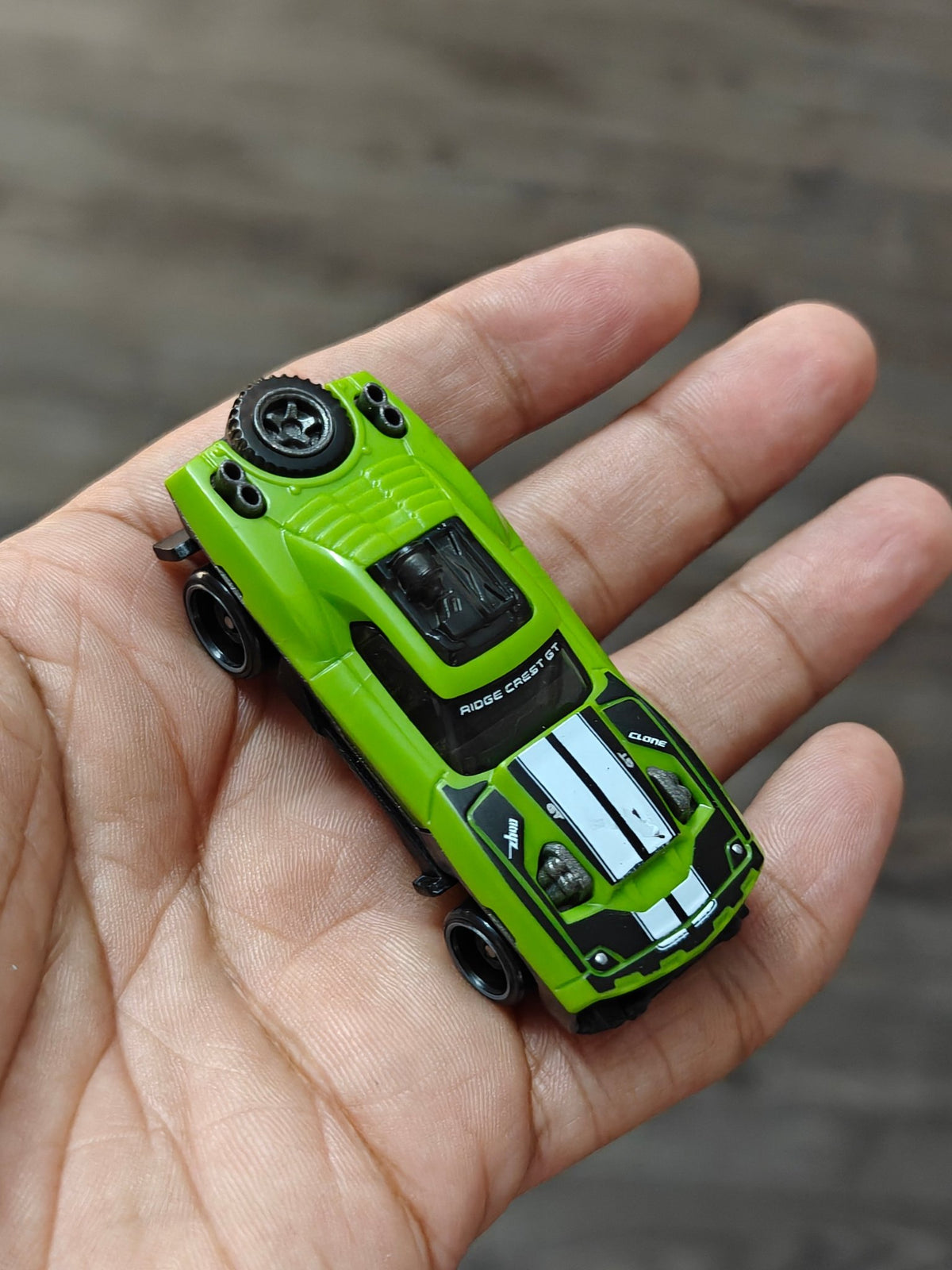 Hot Wheels Ridge Crest GT - Green (Uncarded - New) - Kinder Logs