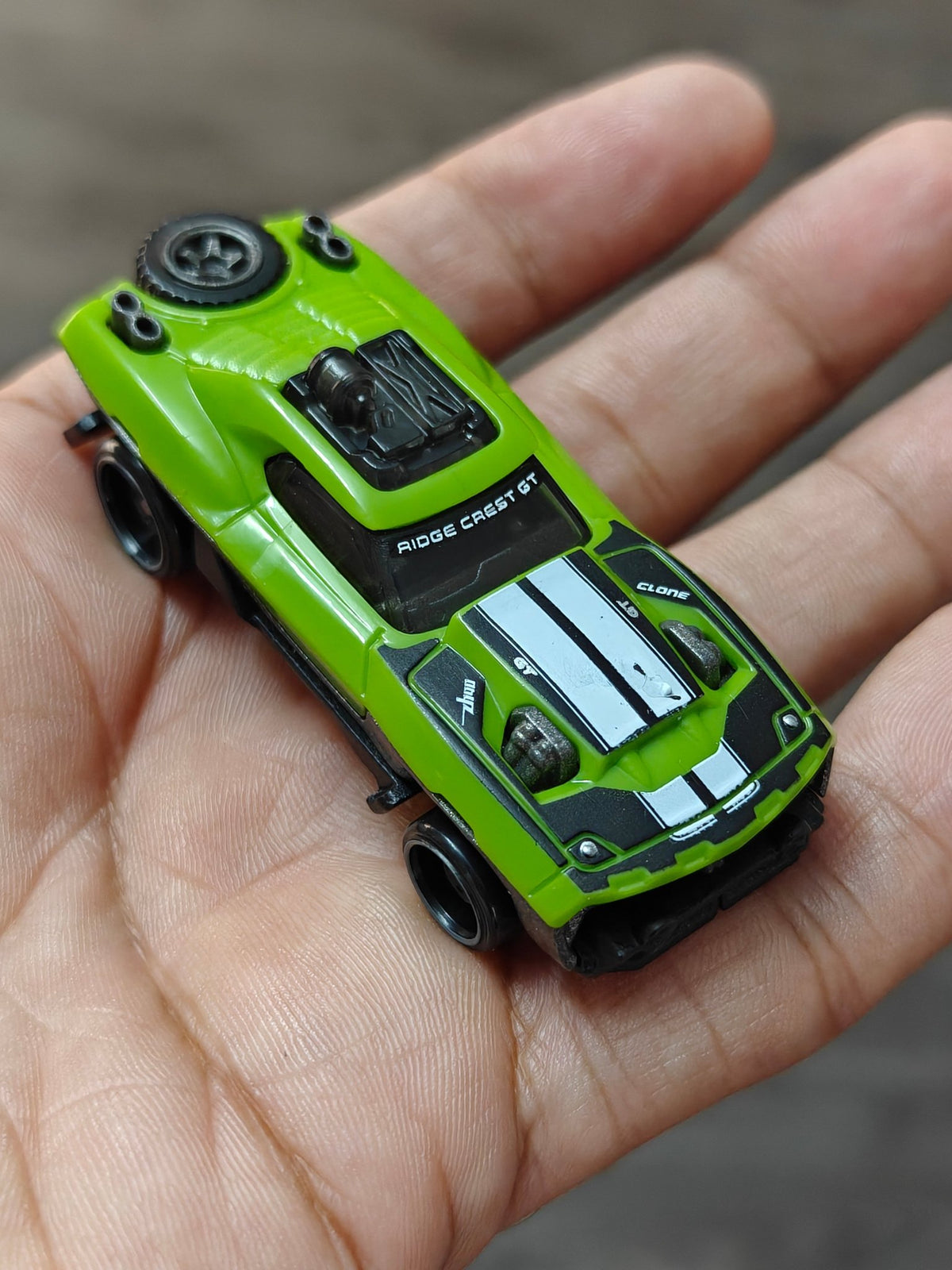 Hot Wheels Ridge Crest GT - Green (Uncarded - New) - Kinder Logs