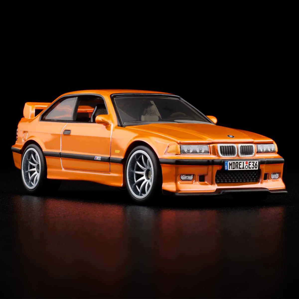 Hot Wheels RLC Exclusive 1995 BMW M3 LTW - Kinder Logs
