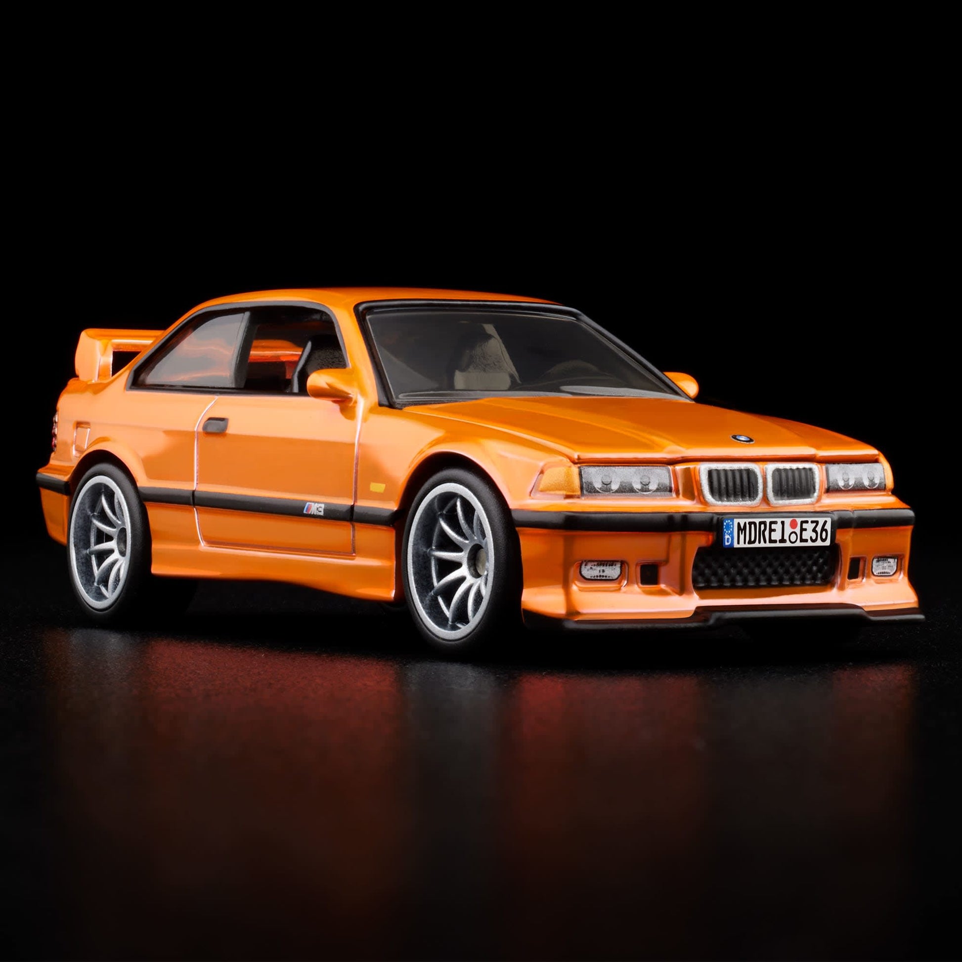Hot Wheels RLC Exclusive 1995 BMW M3 LTW - Kinder Logs