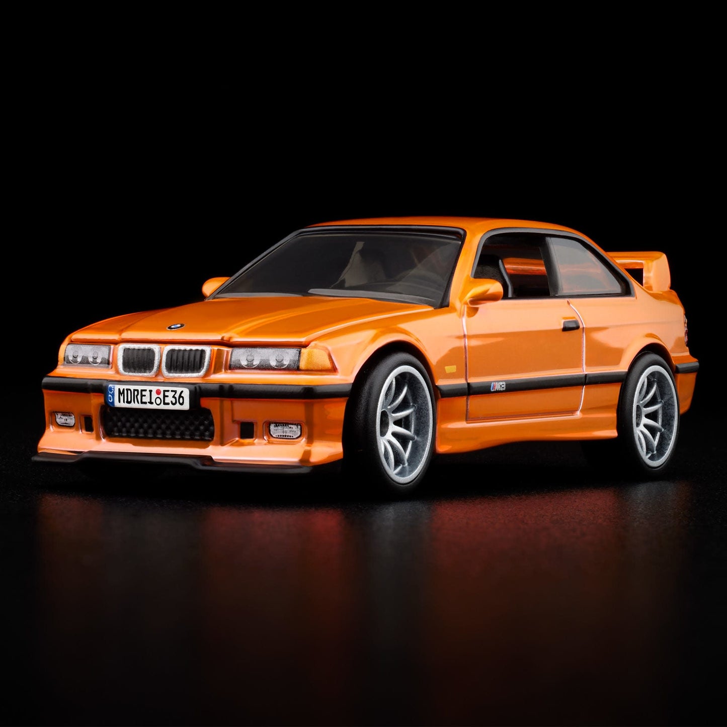 Hot Wheels RLC Exclusive 1995 BMW M3 LTW - Kinder Logs