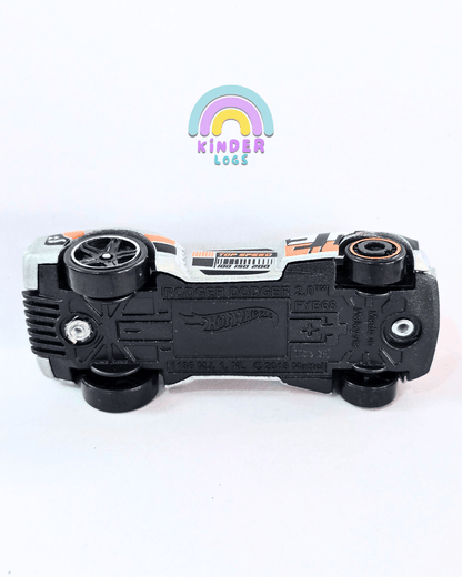 Hot Wheels Rodger Dodger 2.0 - Silver (Uncarded - New) - Kinder Logs