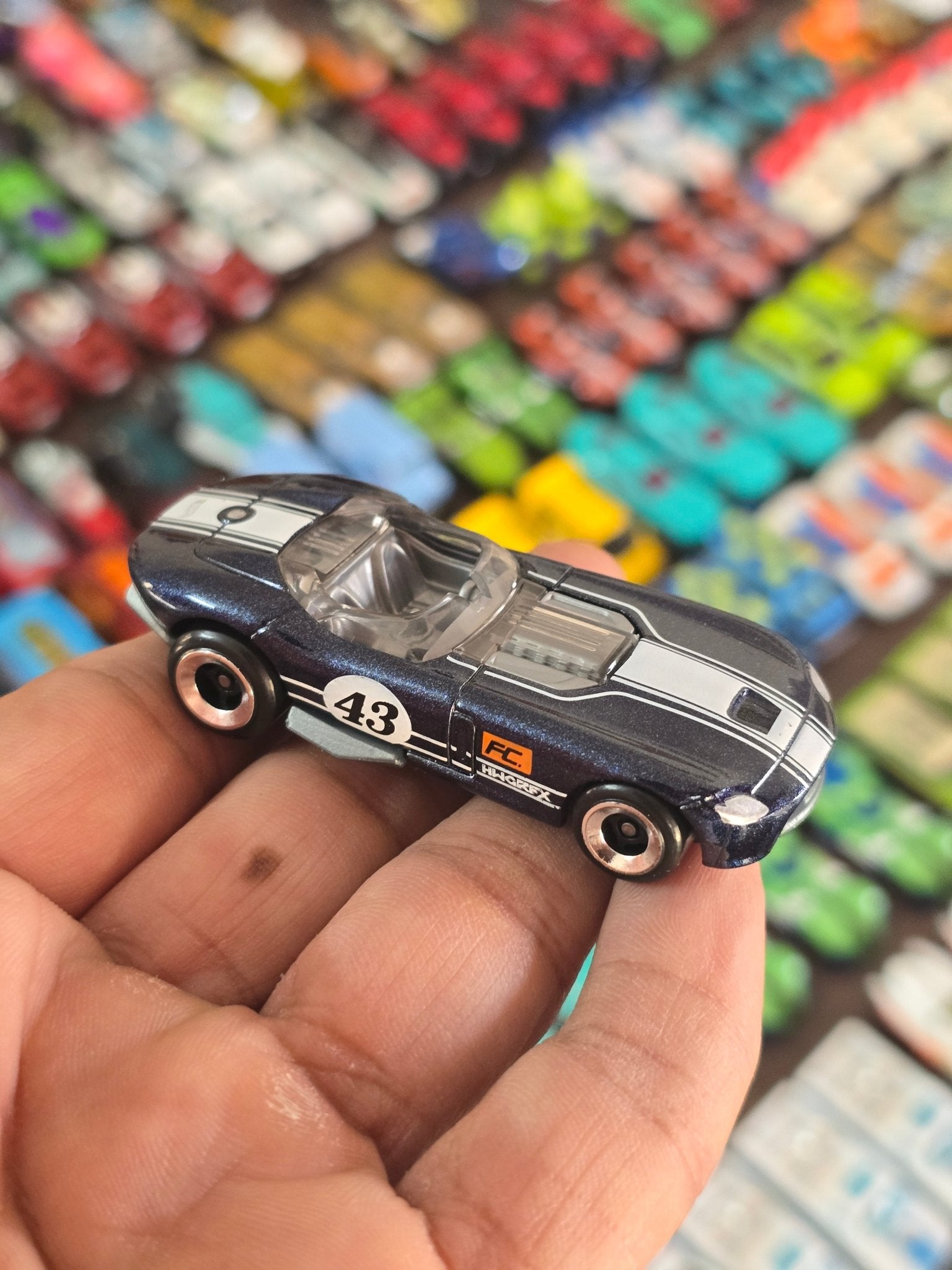 Hot Wheels RRRoadster - Dark Blue (Uncarded - New) - Kinder Logs