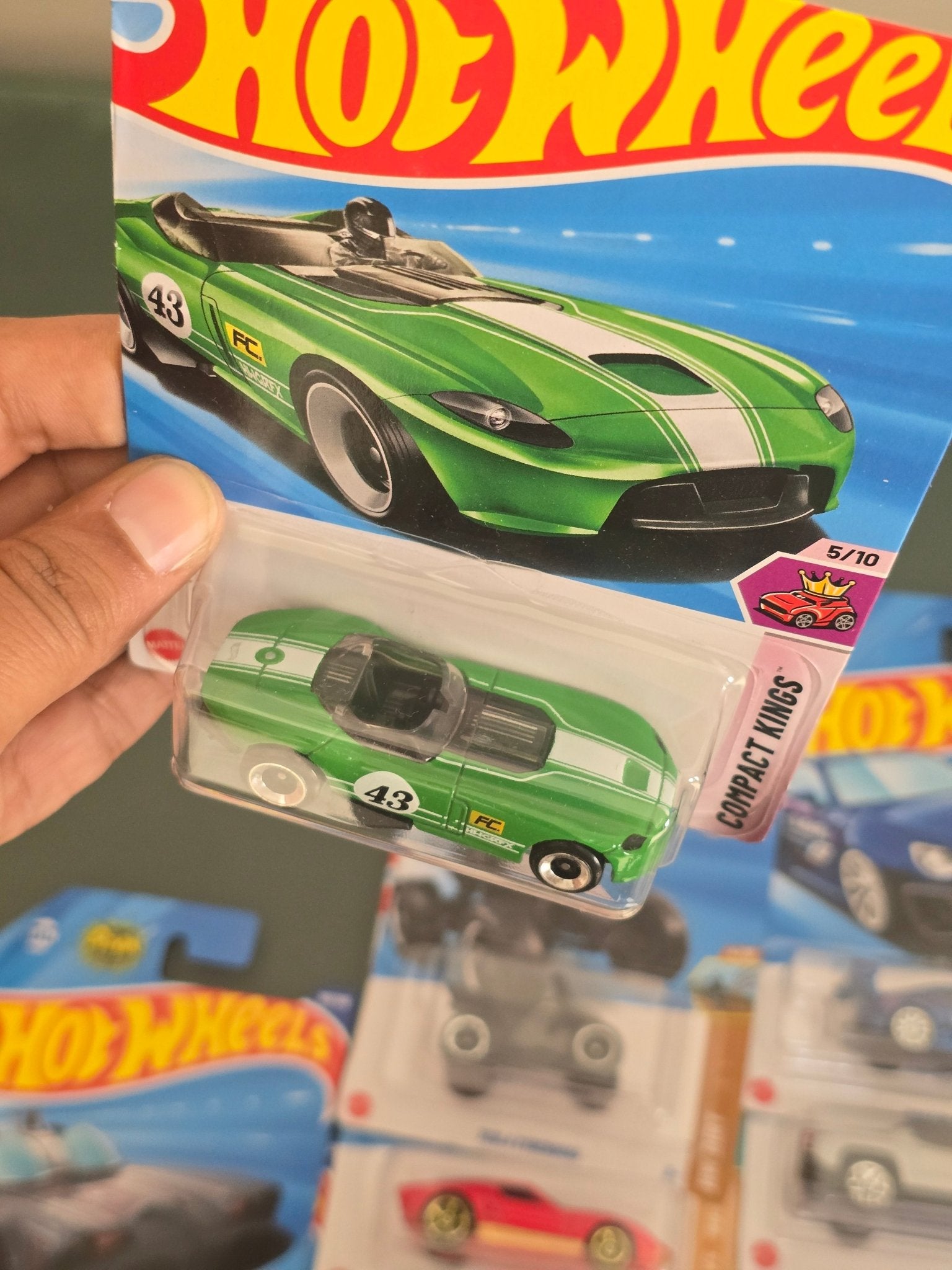 Hot Wheels RRRoadster - Green (Imported) - Kinder Logs