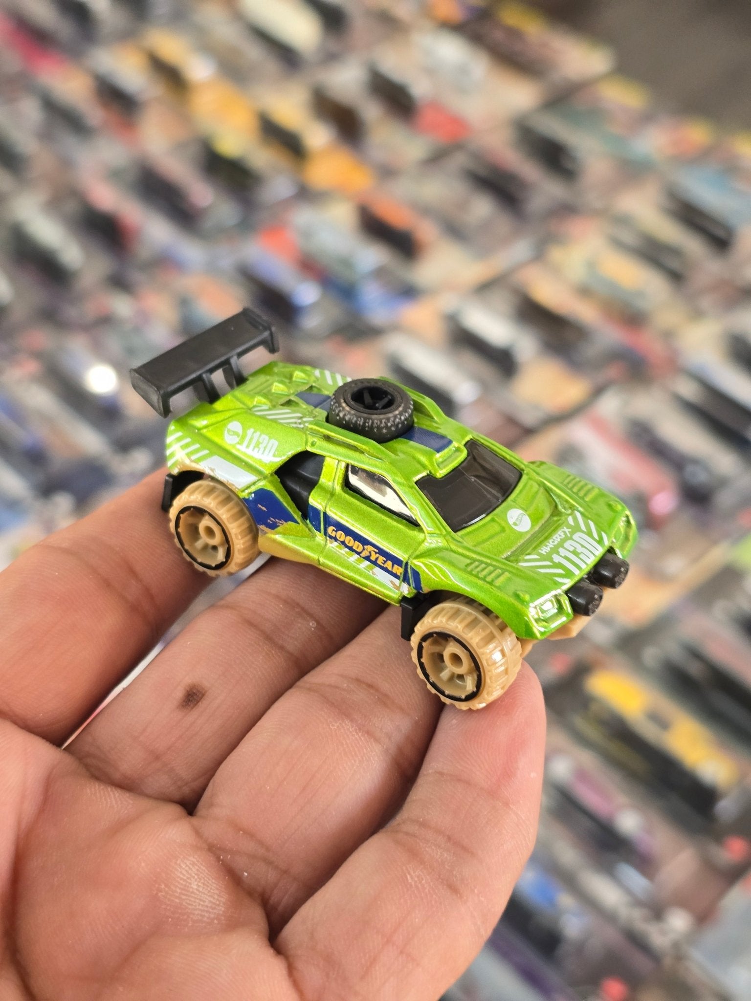 Hot Wheels Sand Burner (Uncarded) - Kinder Logs