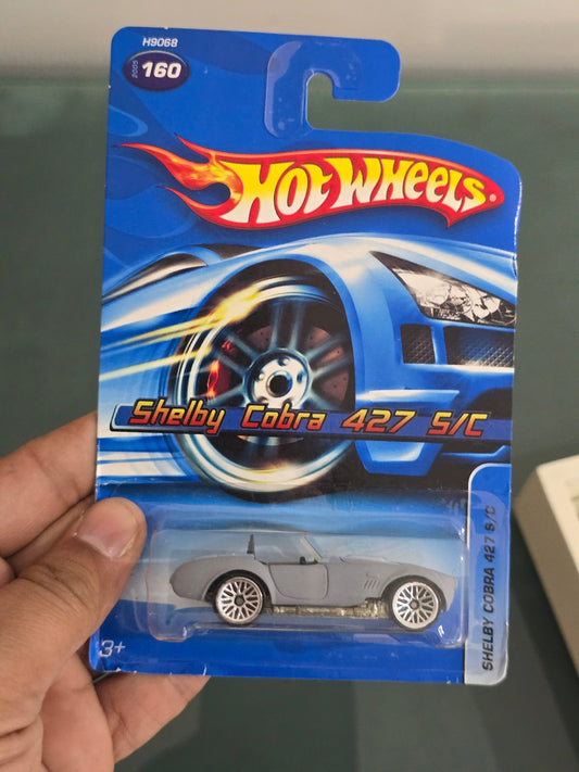 Hot Wheels Shelby Cobra 427 S/C - Collector No. 160 - Kinder Logs