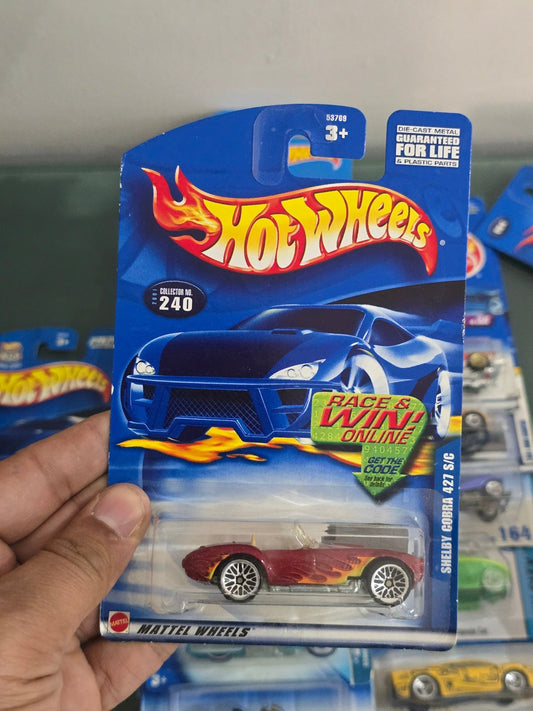 Hot Wheels Shelby Cobra 427 S/C - Collector No. 240 - Kinder Logs