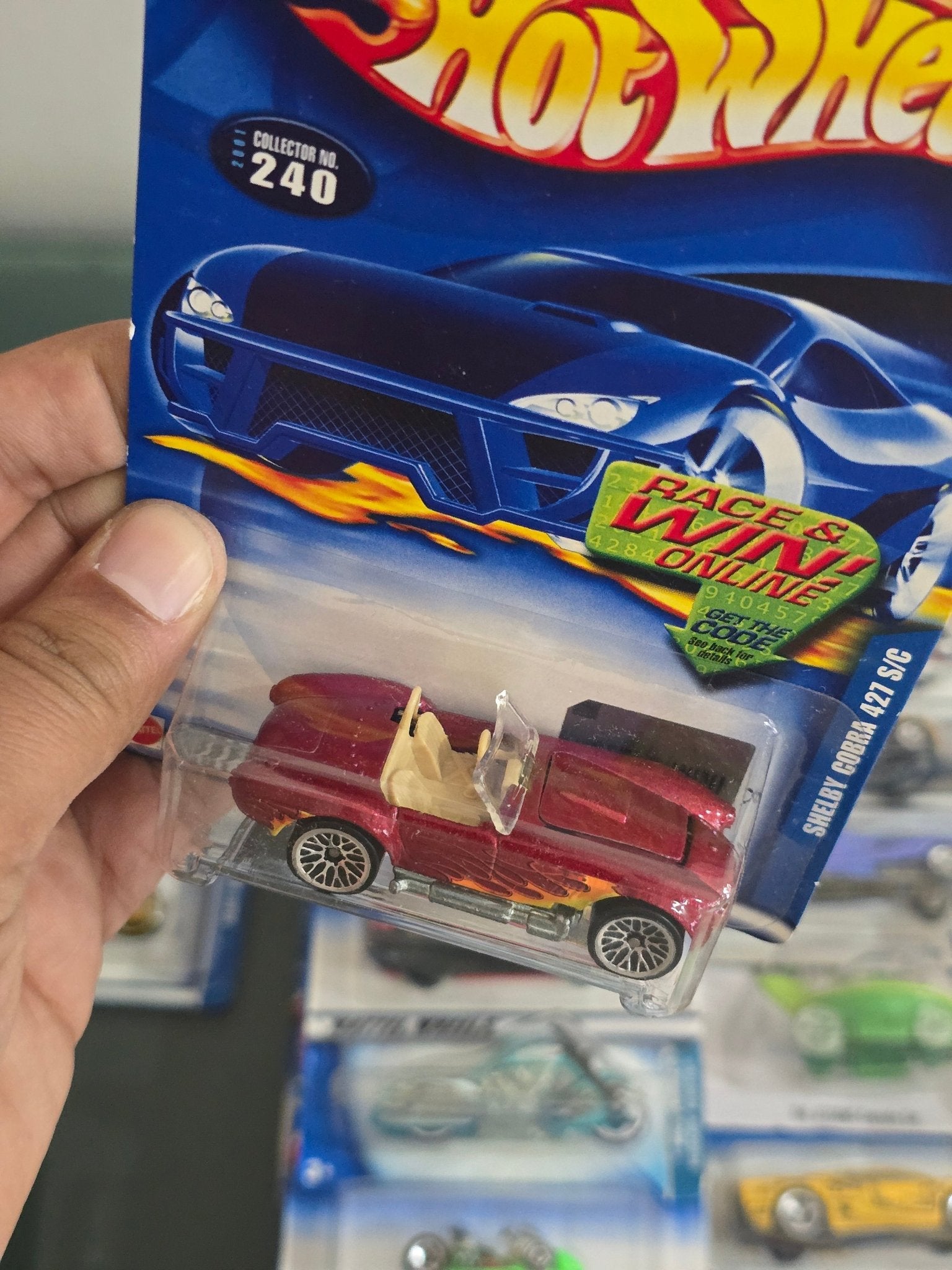 Hot Wheels Shelby Cobra 427 S/C - Collector No. 240 - Kinder Logs