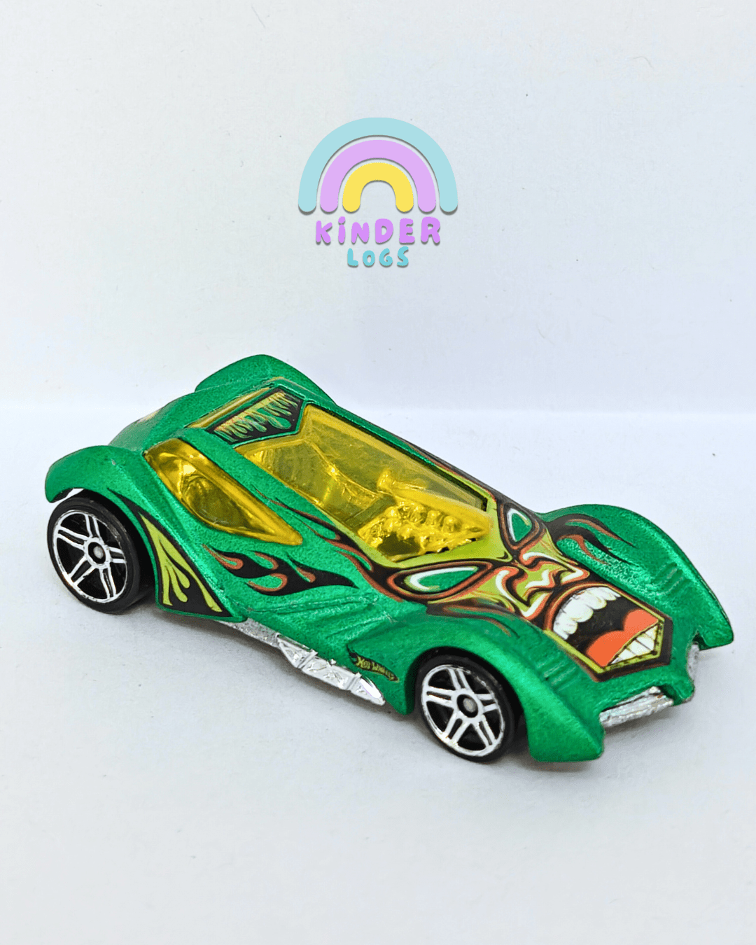 Hot Wheels Sinistra - Green (Pre - Owned Car) - Kinder Logs