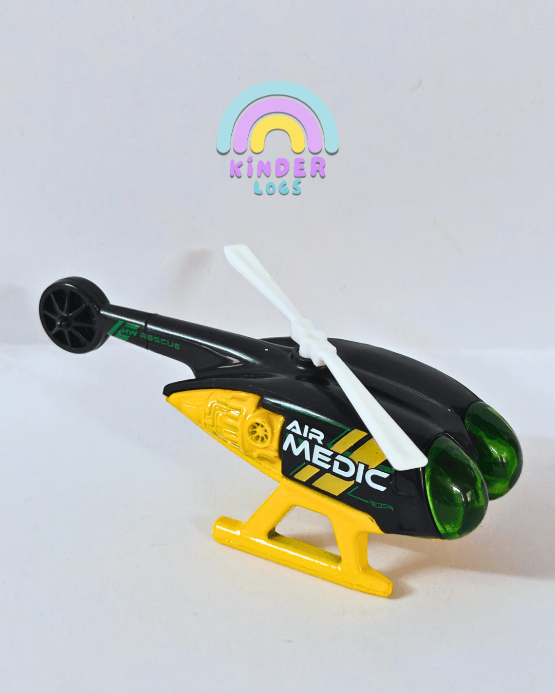 Hot Wheels Skyfire Air Medic - Green - Yellow (Uncarded - New) - Kinder Logs