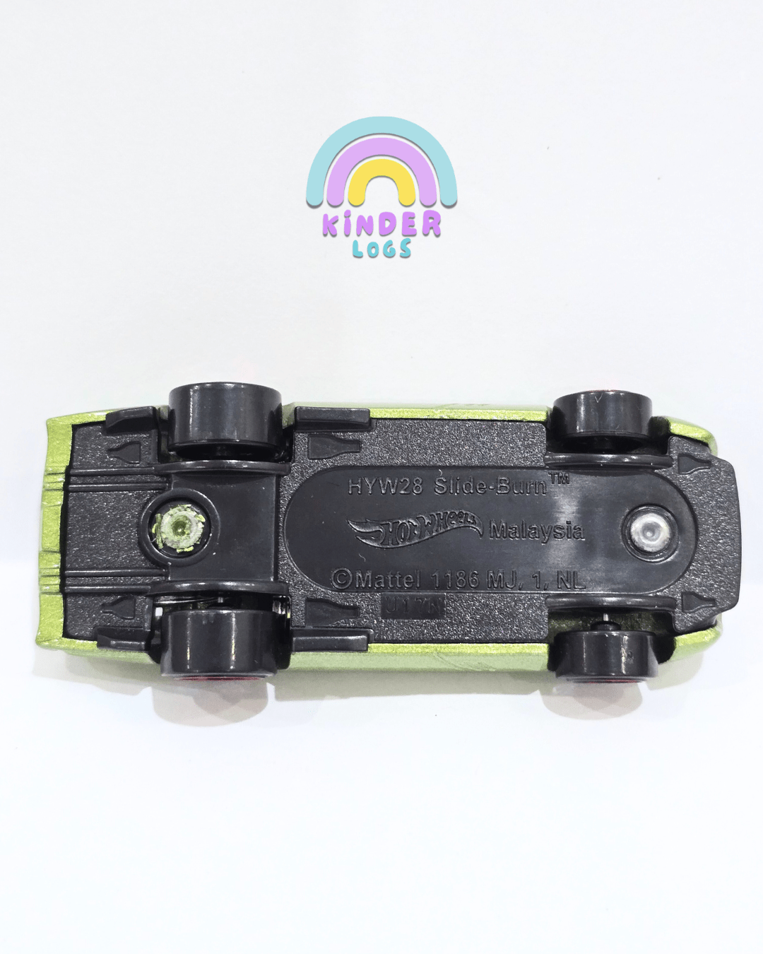 Hot Wheels Slide - Burn - Green (Uncarded) - Kinder Logs