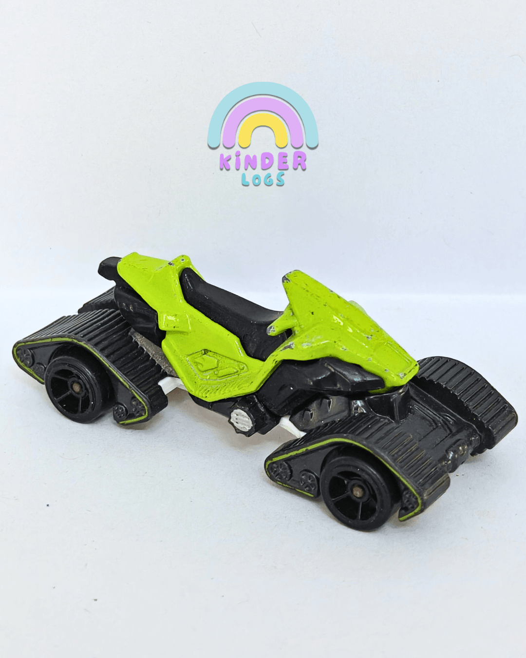 Hot Wheels Snow Stormer - Green (Pre - Owned Car) - Kinder Logs