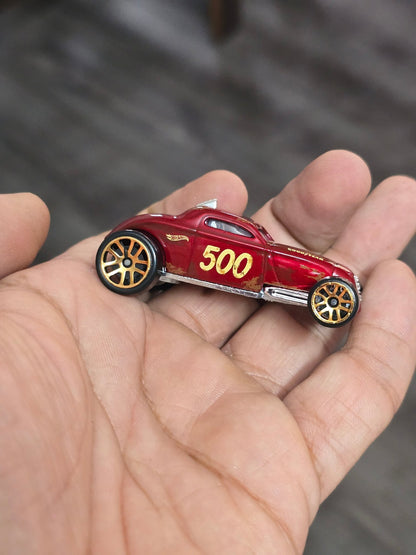 Hot Wheels Sooo Fast - Vintage Club (Uncarded - New) - Kinder Logs