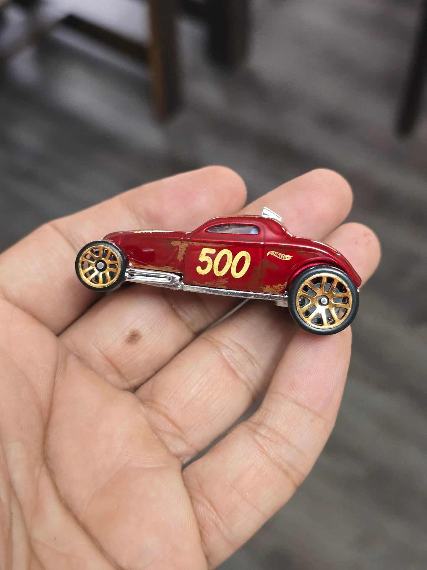 Hot Wheels Sooo Fast - Vintage Club (Uncarded - New) - Kinder Logs