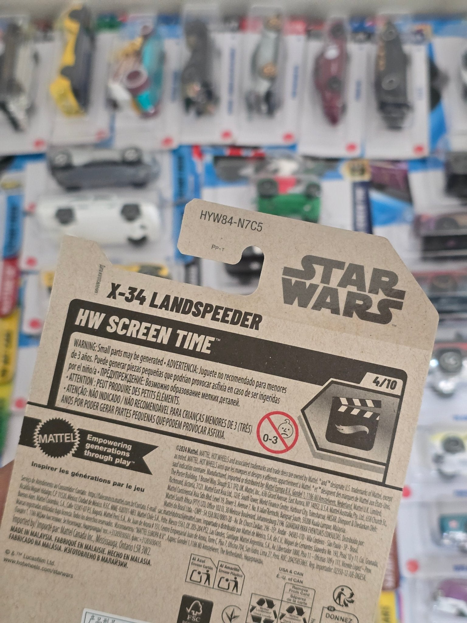 Hot Wheels Star Wars X - 34 Landspeeder (Imported) - Kinder Logs