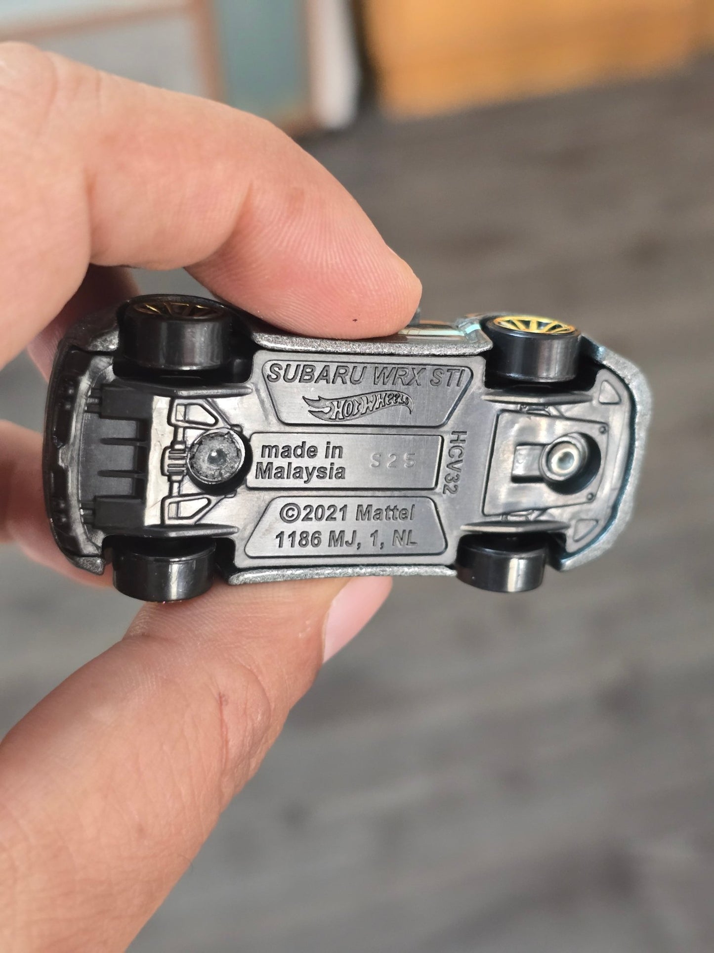 Hot Wheels Subaru WRX STI - Grey (Uncarded - New) - Kinder Logs