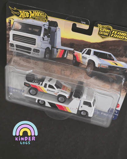 Hot Wheels Team Transport Fleet Street and Toyota Off - Road Truck - Kinder Logs
