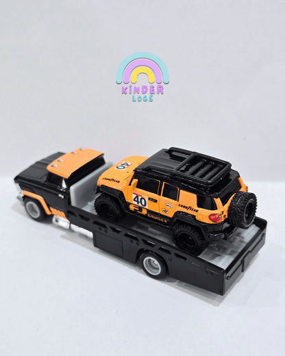 Hot Wheels Team Transport Horizon Hauler & Toyota FJ Cruiser (Uncarded) - Kinder Logs