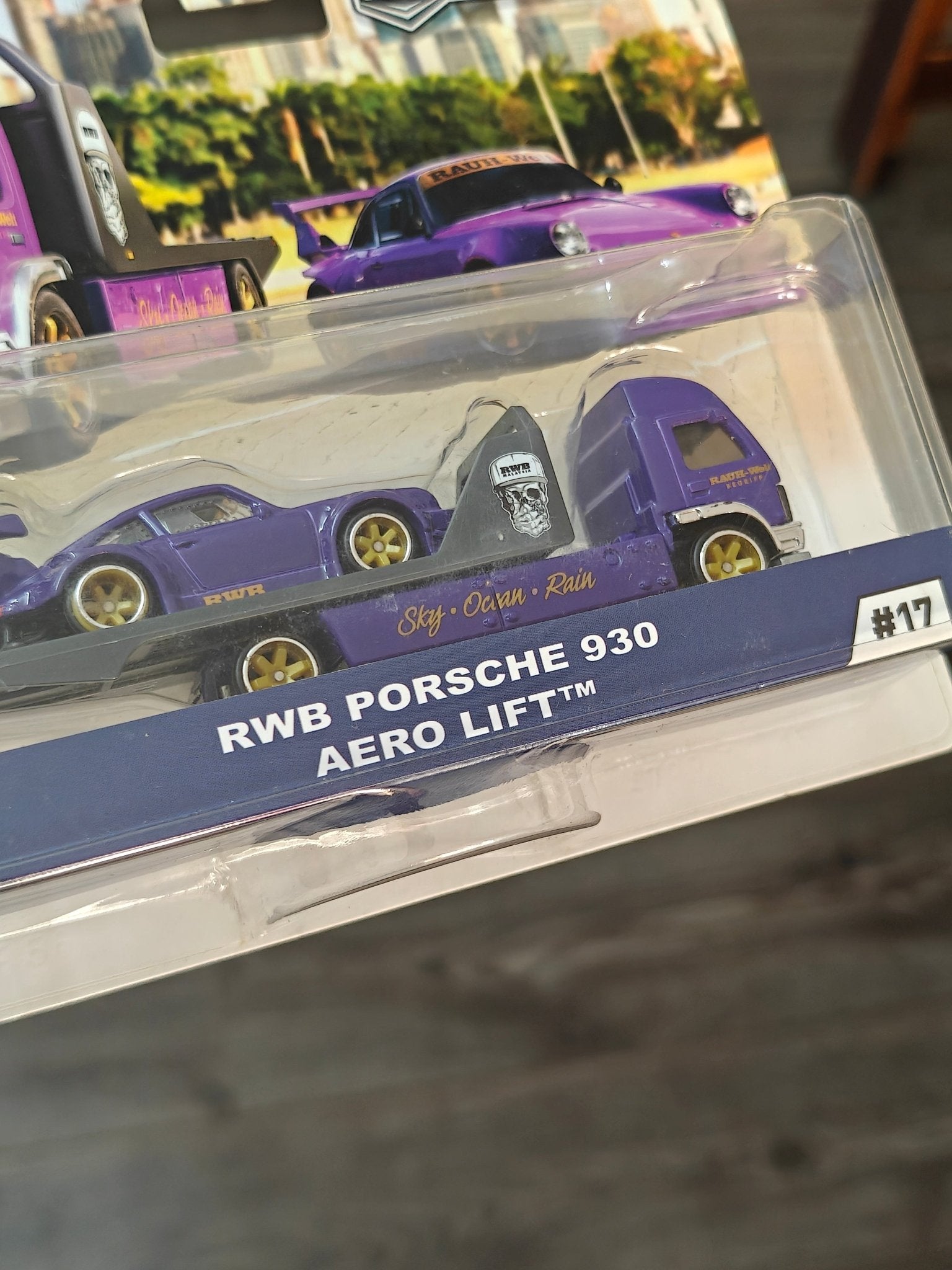 Hot Wheels Team Transport RWB Porsche 930 Aero Lift #17 - Kinder