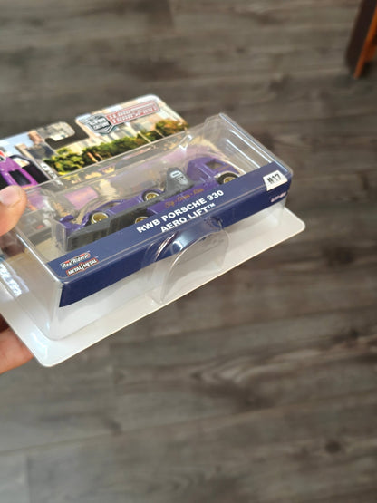 Hot Wheels Team Transport RWB Porsche 930 Aero Lift 17 (2020 Indian Card) - Kinder Logs