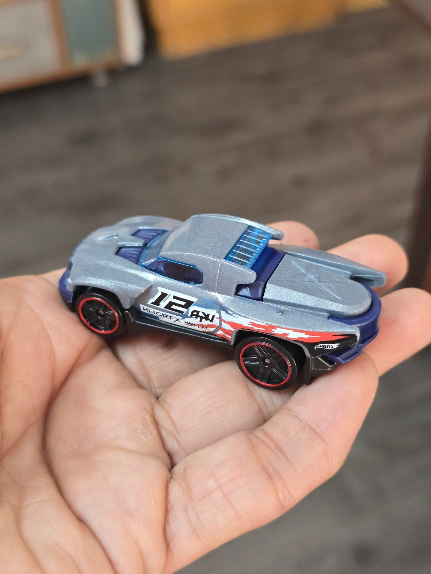 Hot Wheels Terra Tracktyl - Grey (Uncarded - New) - Kinder Logs