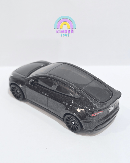 Hot Wheels Tesla Model Y - Black (Uncarded) - Kinder Logs