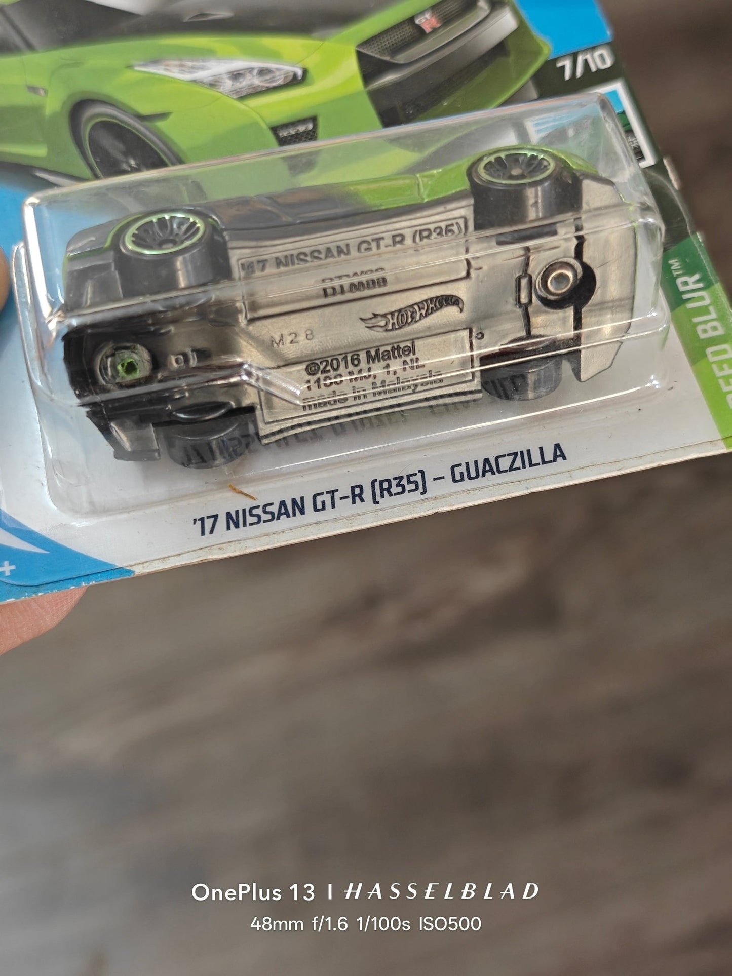 Hot Wheels TFox 2017 Nissan GT - R (R35) Guaczilla (2019 Card) - Kinder Logs