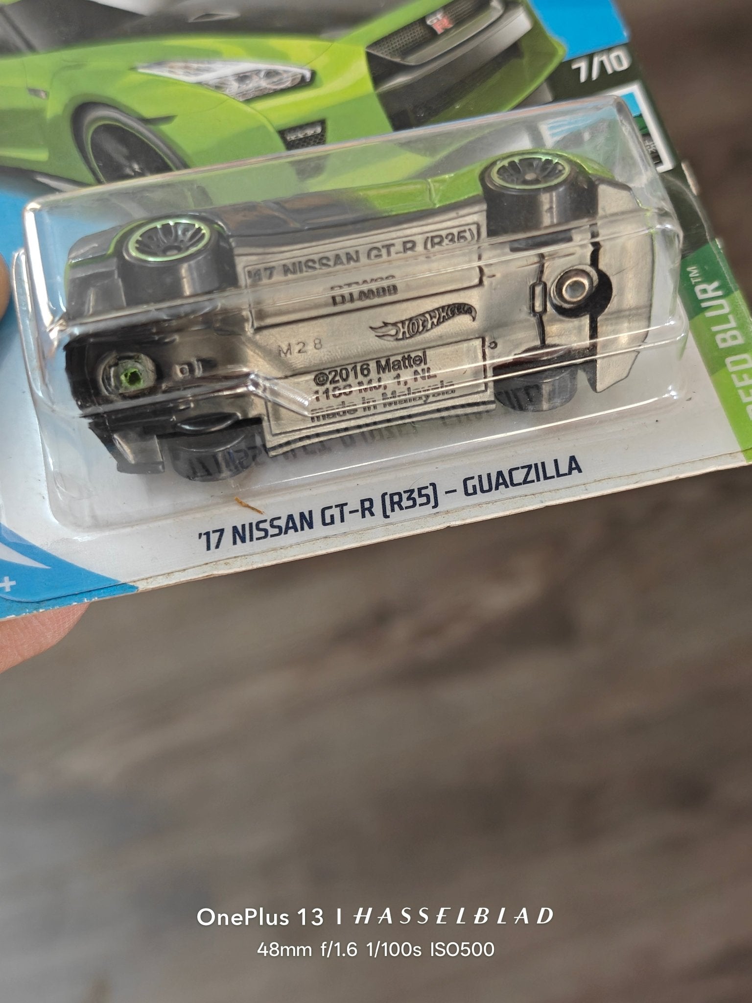 Hot Wheels TFox 2017 Nissan GT - R (R35) Guaczilla (2019 Card) - Kinder Logs