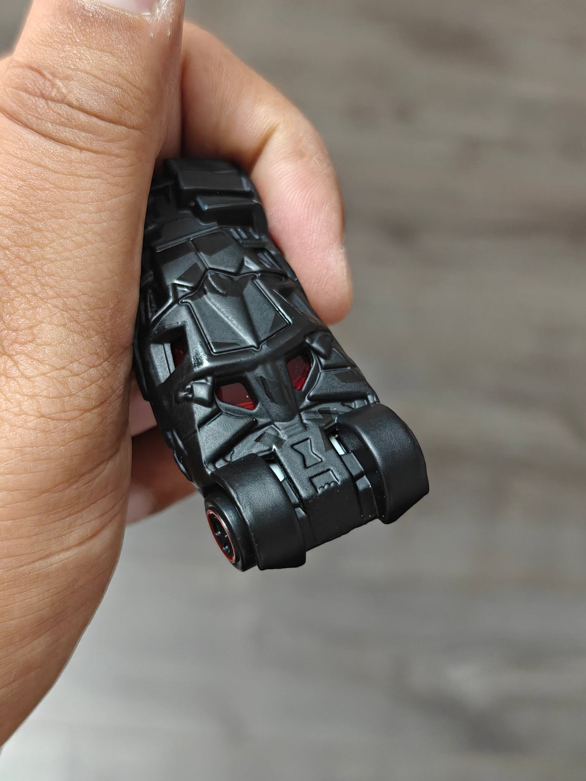 Hot Wheels 'The Dark Knight' Batmobile - Black (Uncarded - New) - Kinder Logs