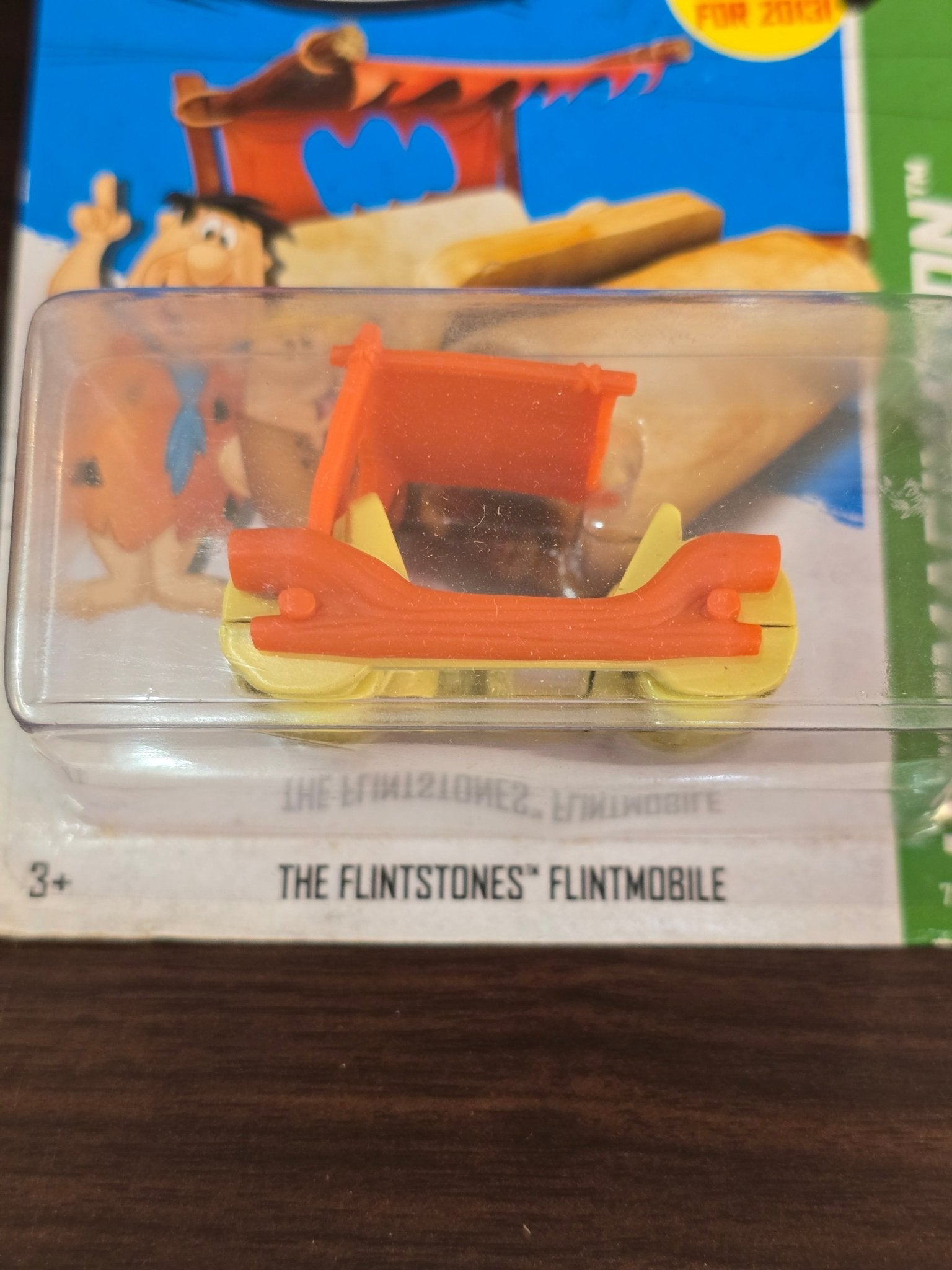 Hot Wheels 'The Flintstones' Flintmobile (2012 Imported Card) - Kinder Logs