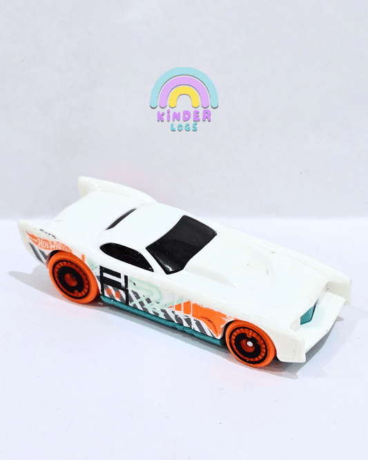 Hot Wheels The Gov'ner - White (Used Car) - Kinder Logs