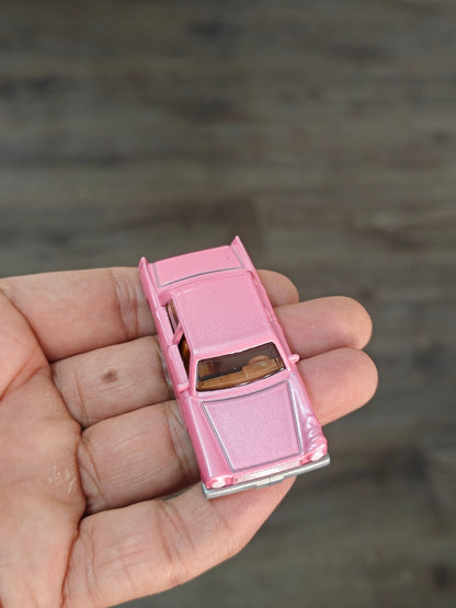 Hot Wheels 'The Simpsons Family Car' - Pink (Uncarded - New) - Kinder Logs