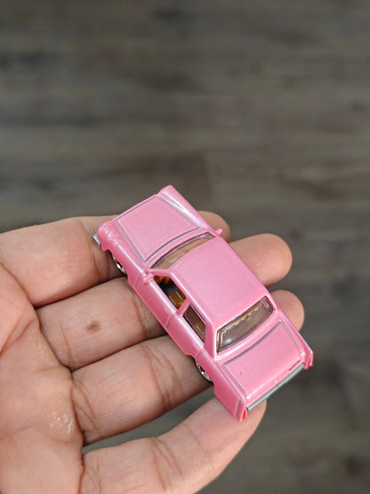 Hot Wheels 'The Simpsons Family Car' - Pink (Uncarded - New) - Kinder Logs