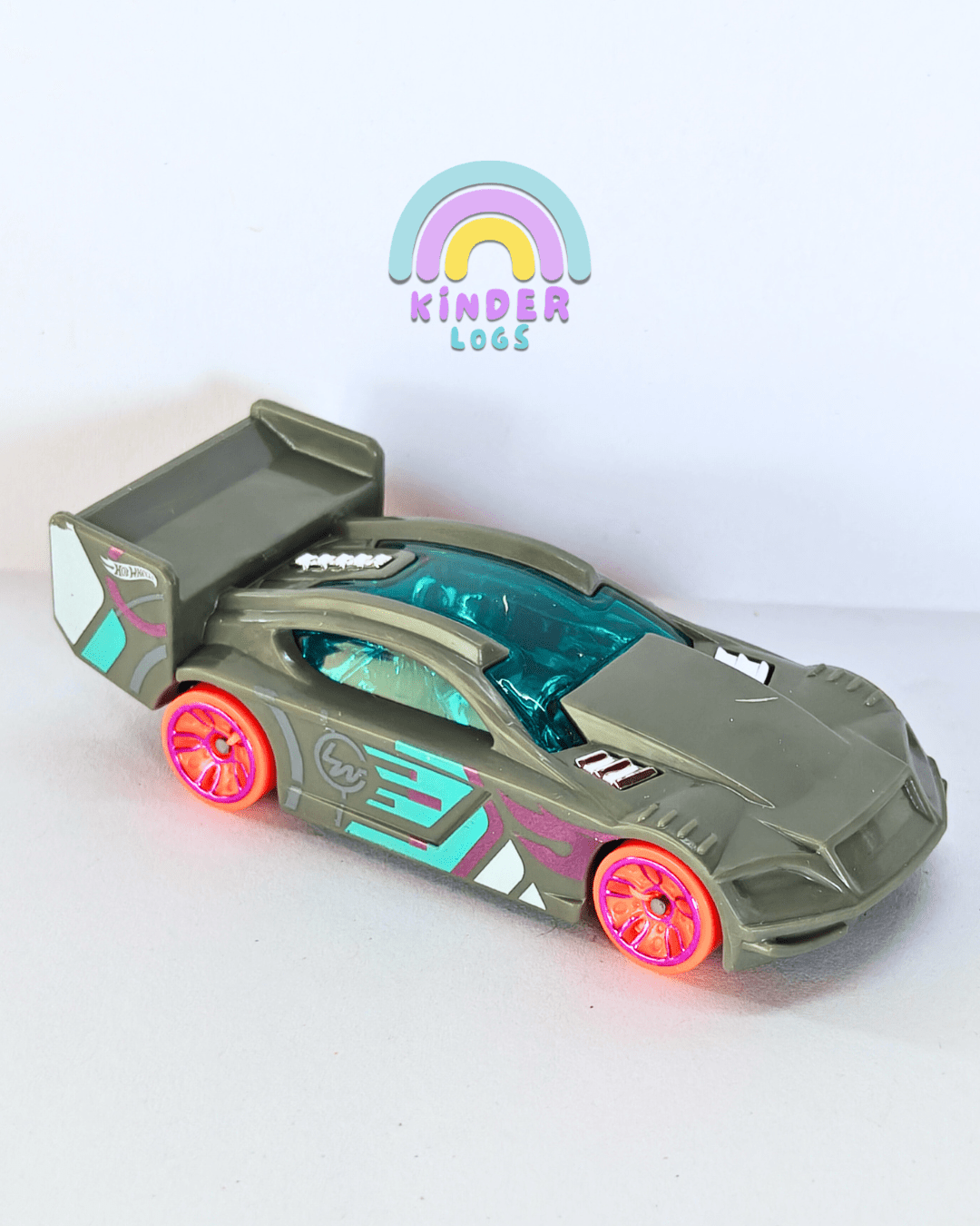 Hot Wheels Time Tracker - Grey (Uncarded - New) - Kinder Logs