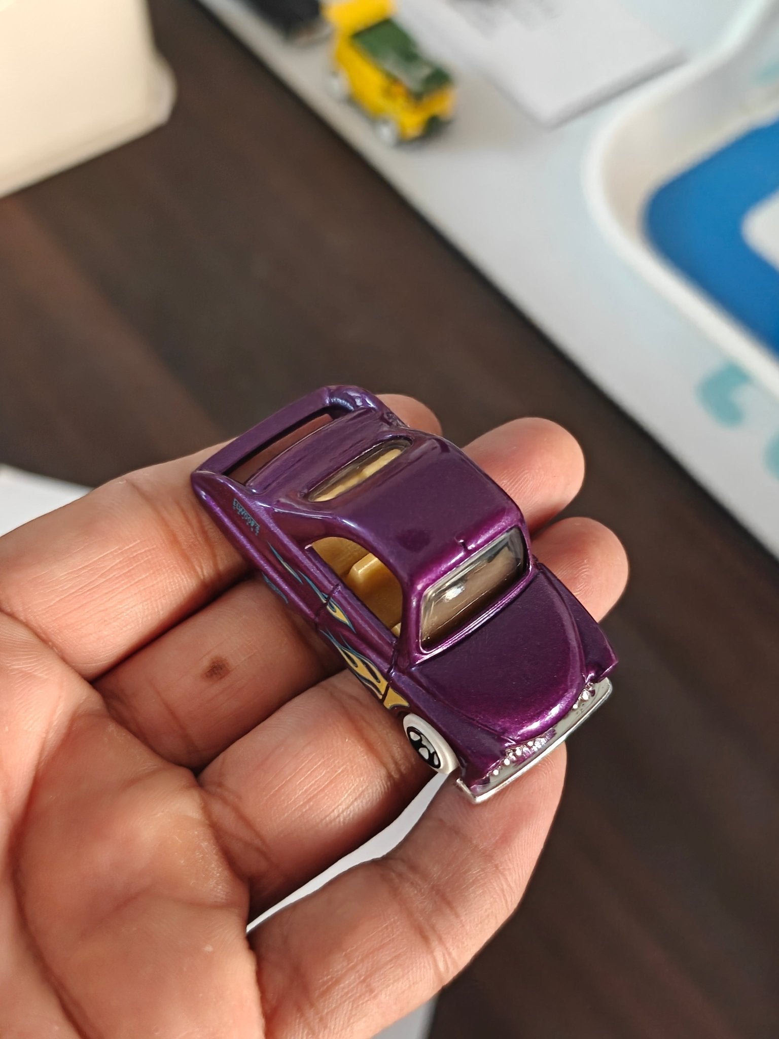 Hot Wheels Tooned Purple Passion (Uncarded - New) - Kinder Logs