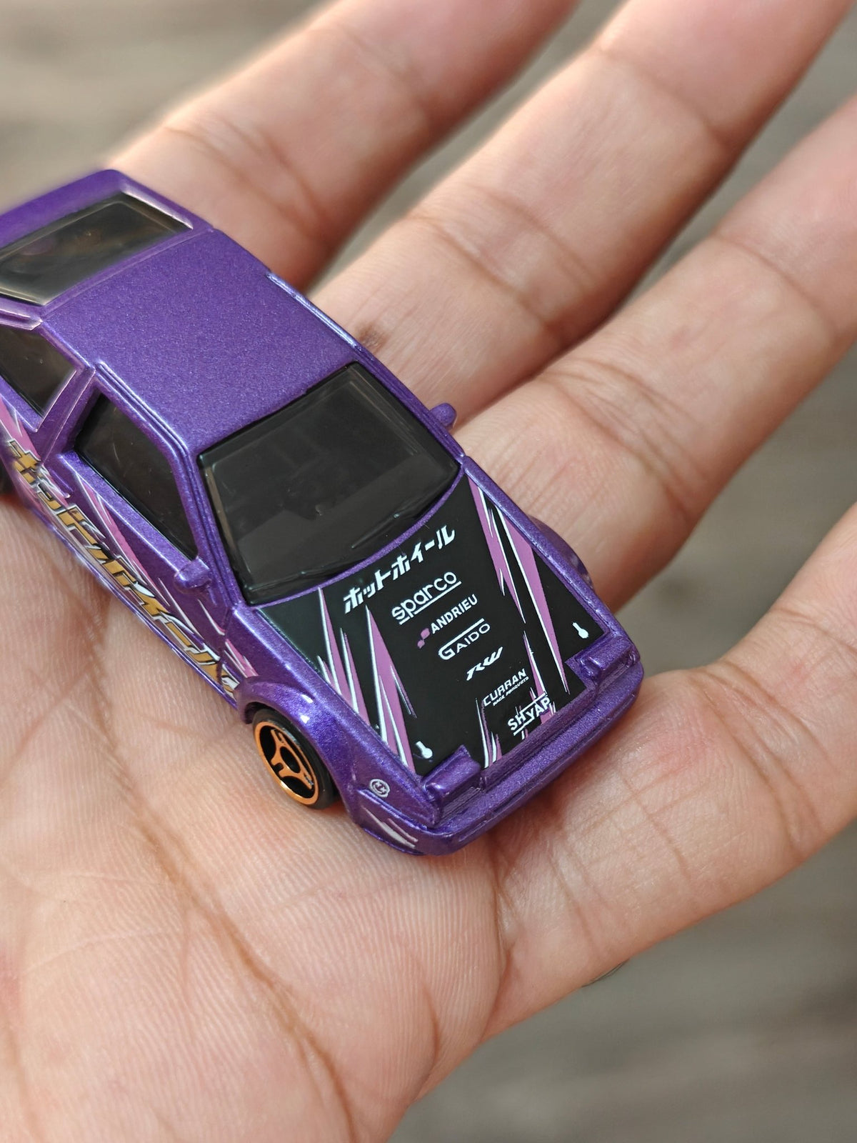 Hot Wheels Toyota AE86 Sprinter Trueno - Purple (Uncarded - New) - Kinder Logs