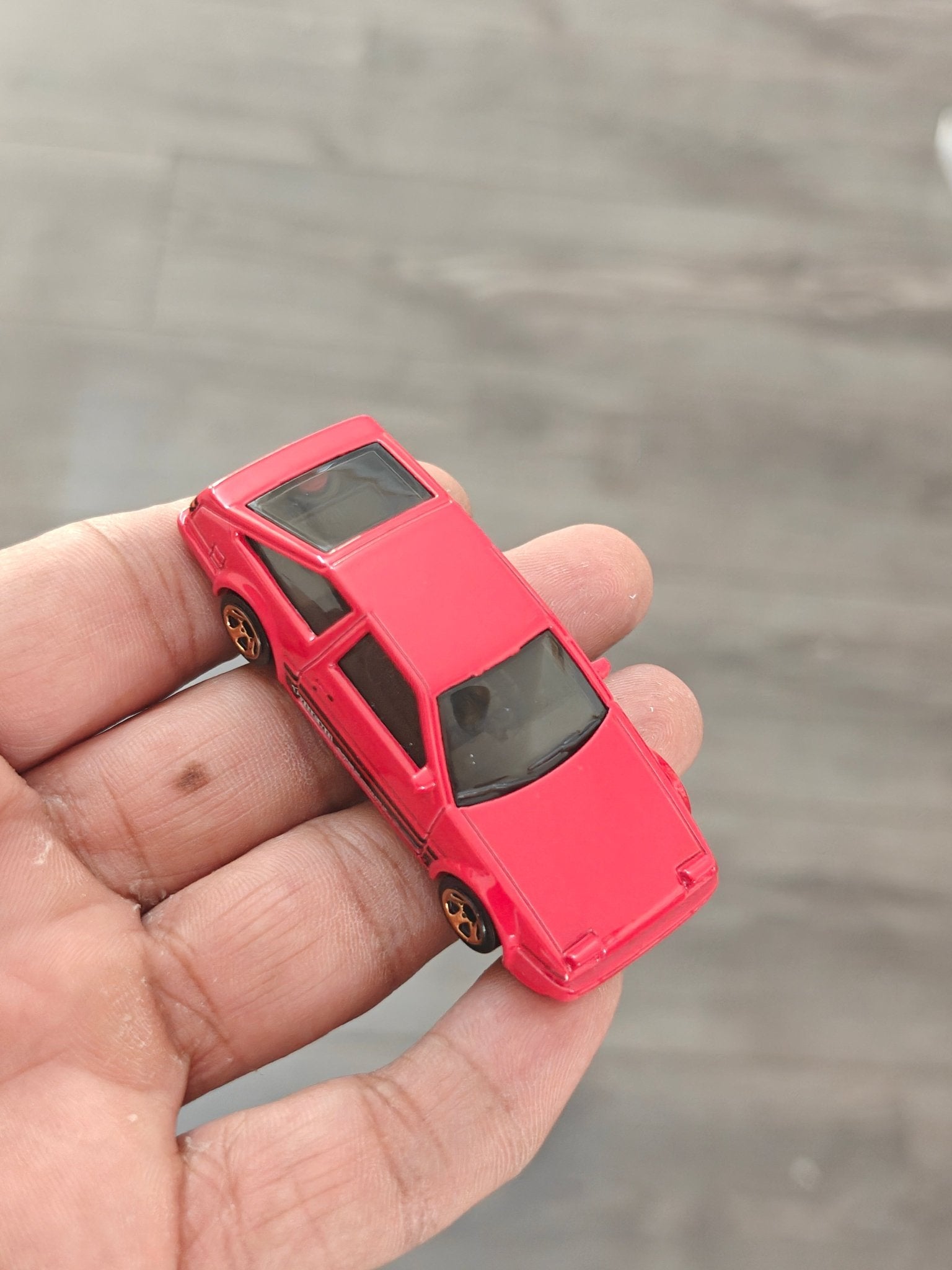 Hot Wheels Toyota AE86 Sprinter Trueno - Red (Uncarded - New) - Kinder Logs