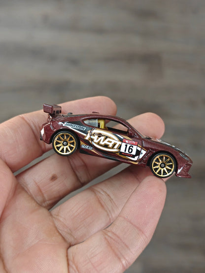 Hot Wheels Toyota GR86 Cup - Wine Shade (Uncarded - New) - Kinder Logs