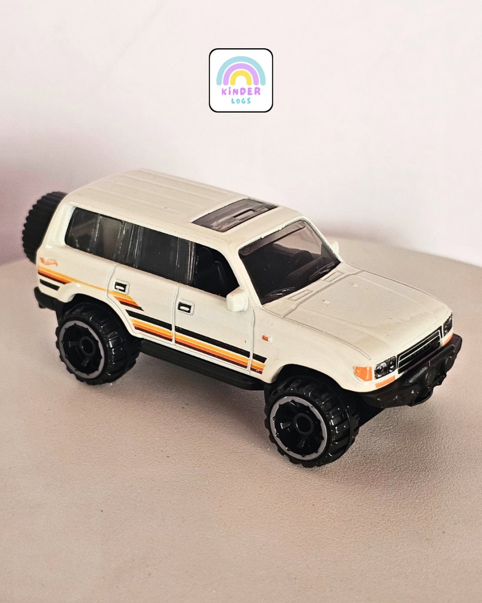 Hot Wheels Toyota Land Cruiser 80 (Uncarded) - Kinder Logs