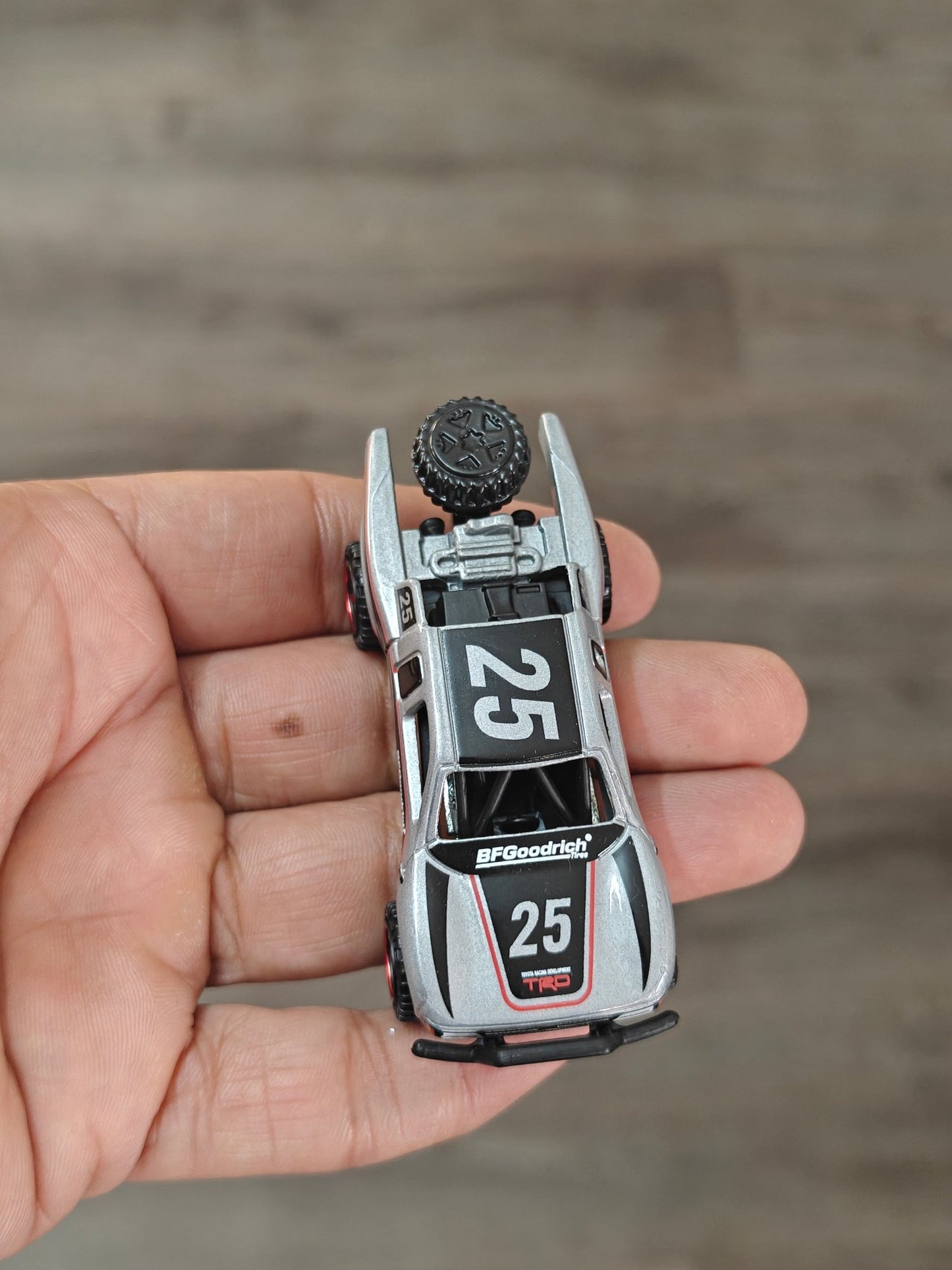 Hot Wheels Toyota Off - Road Truck - Silver Series (Uncarded - New) - Kinder Logs
