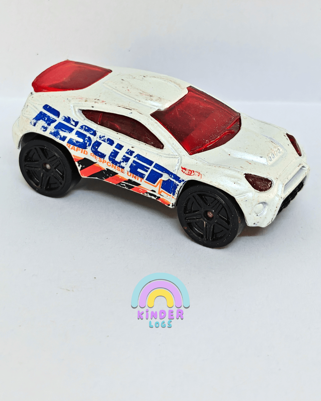 Hot Wheels Toyota RSC "Rescue" - White (Pre - Owned Car) - Kinder Logs
