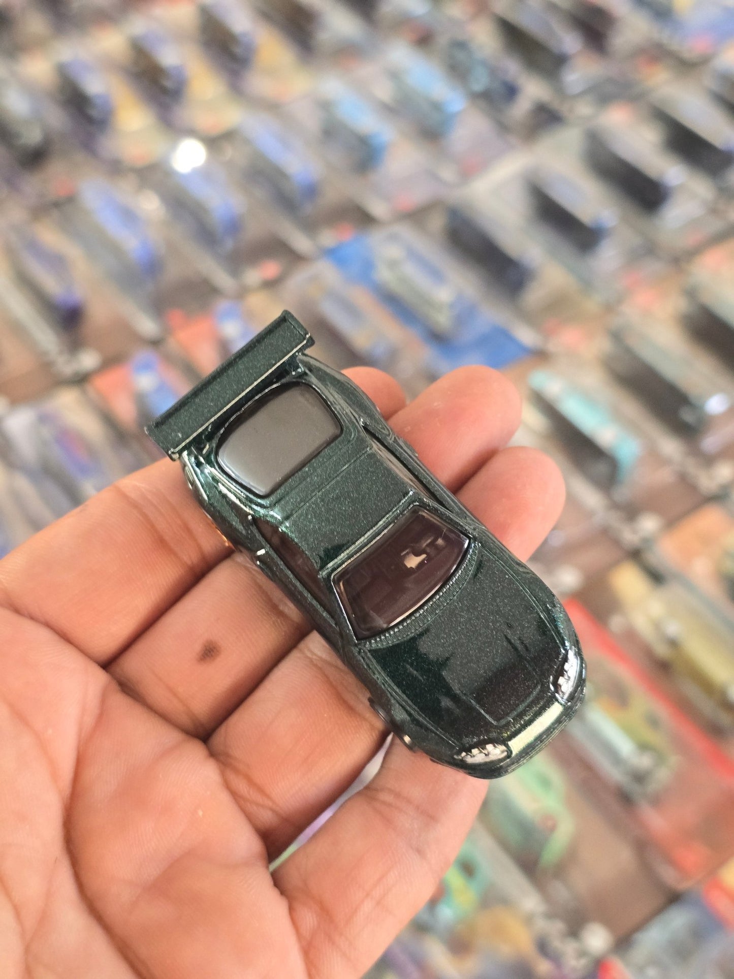 Hot Wheels Toyota Supra - Dark Green (Uncarded) - Kinder Logs