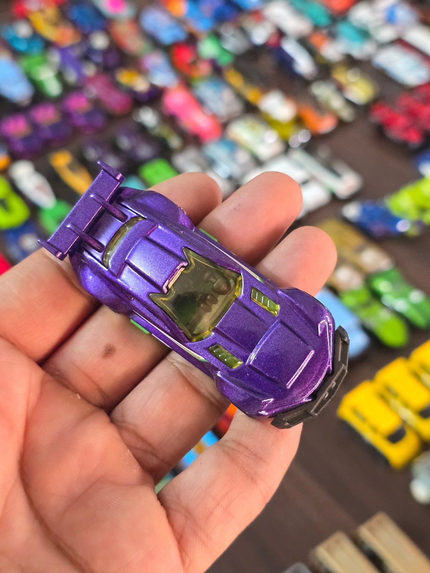 Hot Wheels Track Ripper - Purple (Uncarded - New) - Kinder Logs