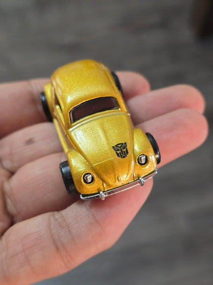 Hot Wheels Transformers Bumblebee - Gold (Uncarded - New) - Kinder Logs