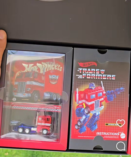 Hot Wheels Transformers Optimus Prime - RLC Creations Exclusive - Kinder Logs
